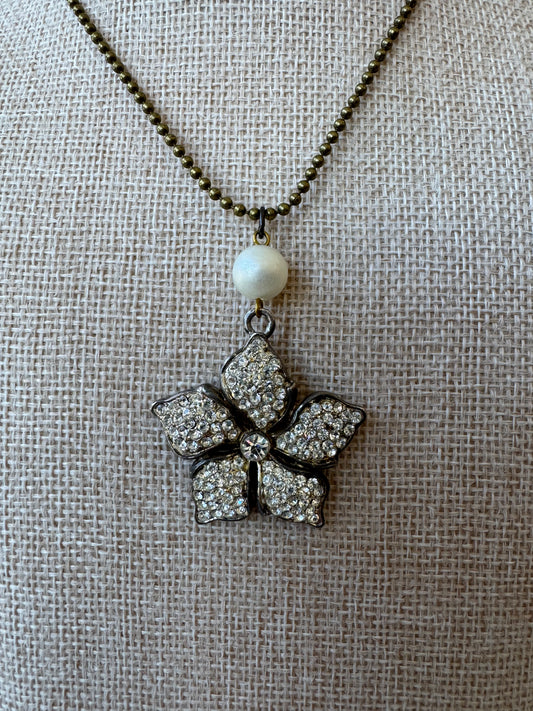 Rhinestone Flower Necklace