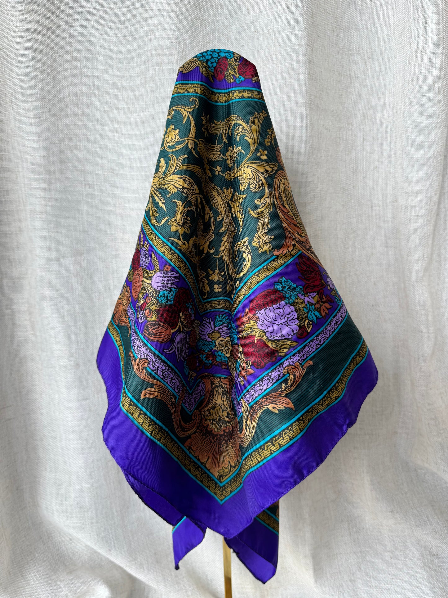 Vintage Printed Floral Scarf