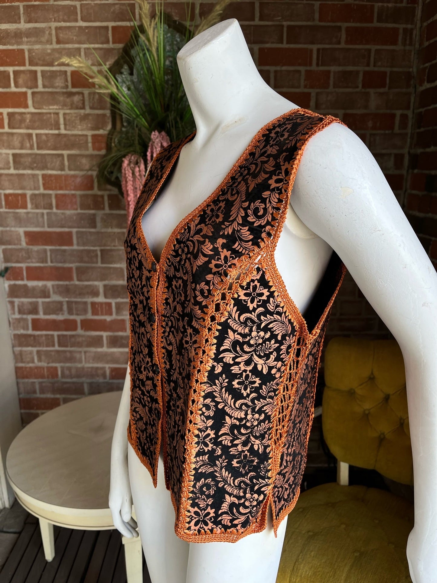 1970s Copper Bronze Hand-painted Crochet Suede Vest