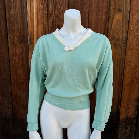 1950s Mint Green Sweater