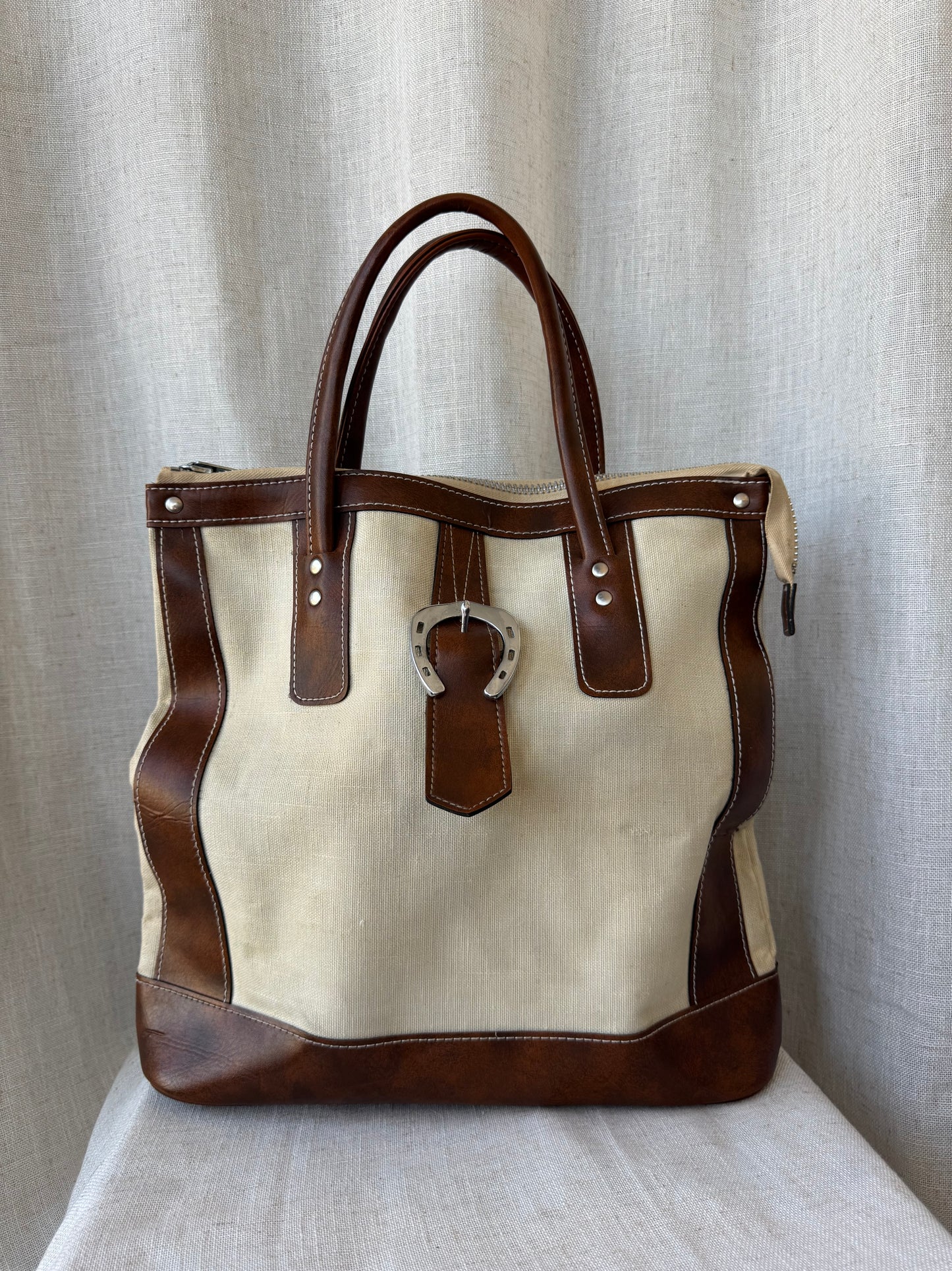 Horseshoe Canvas Tote