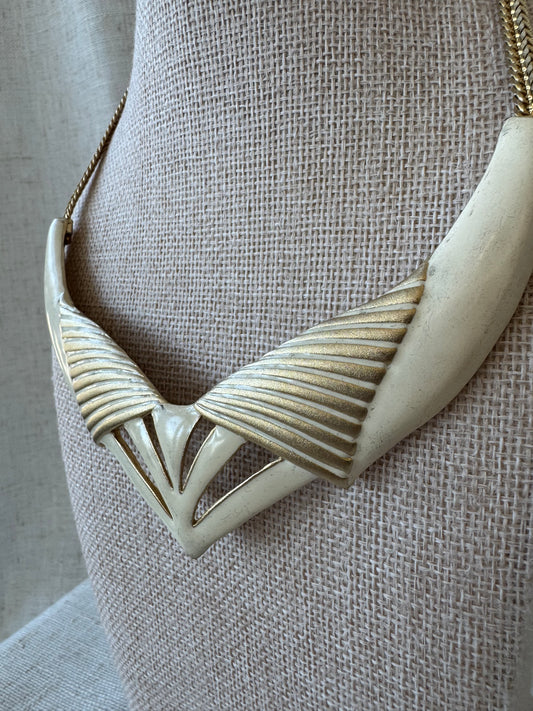 Vintage Beige Necklace