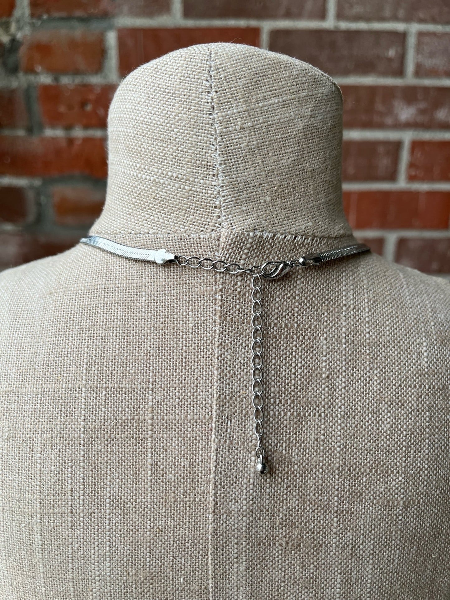 1980s Silver Bow Necklace