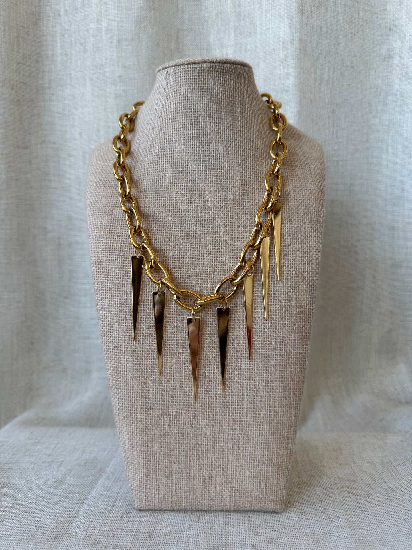 Chunky Dangle Necklace