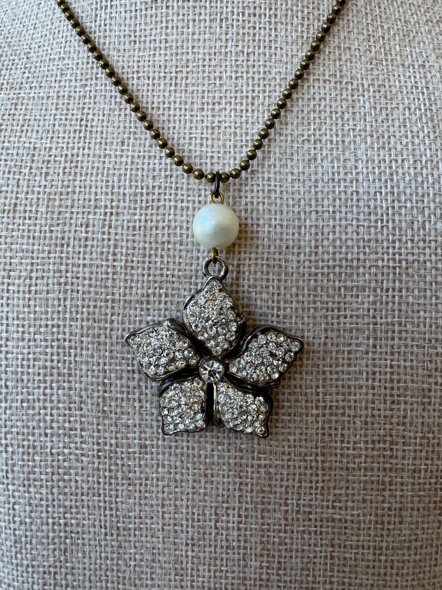 Rhinestone Flower Necklace