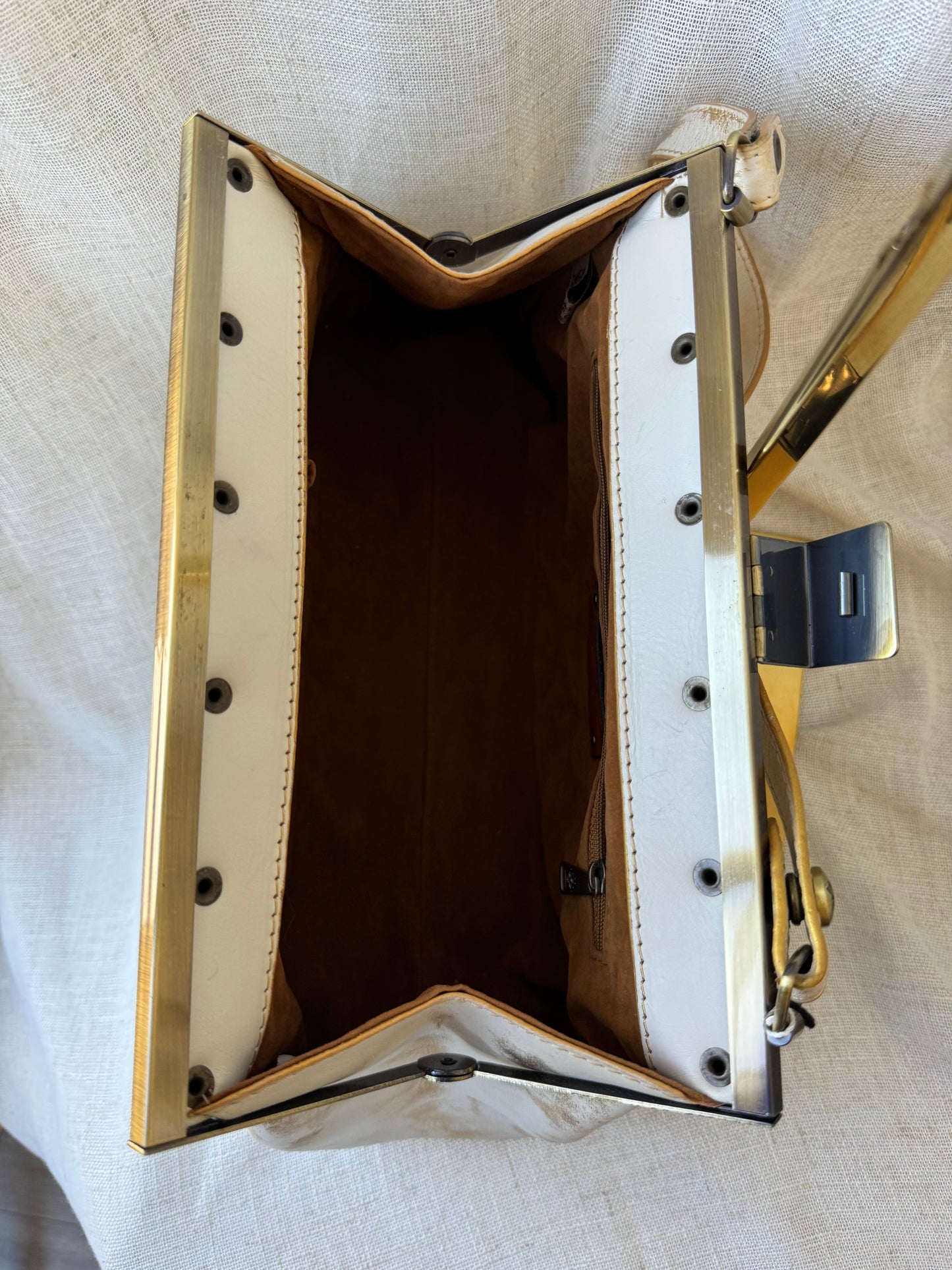 Patricia Nash Tooled Leather Purse