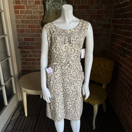 1950s Eyelet Floral Dress