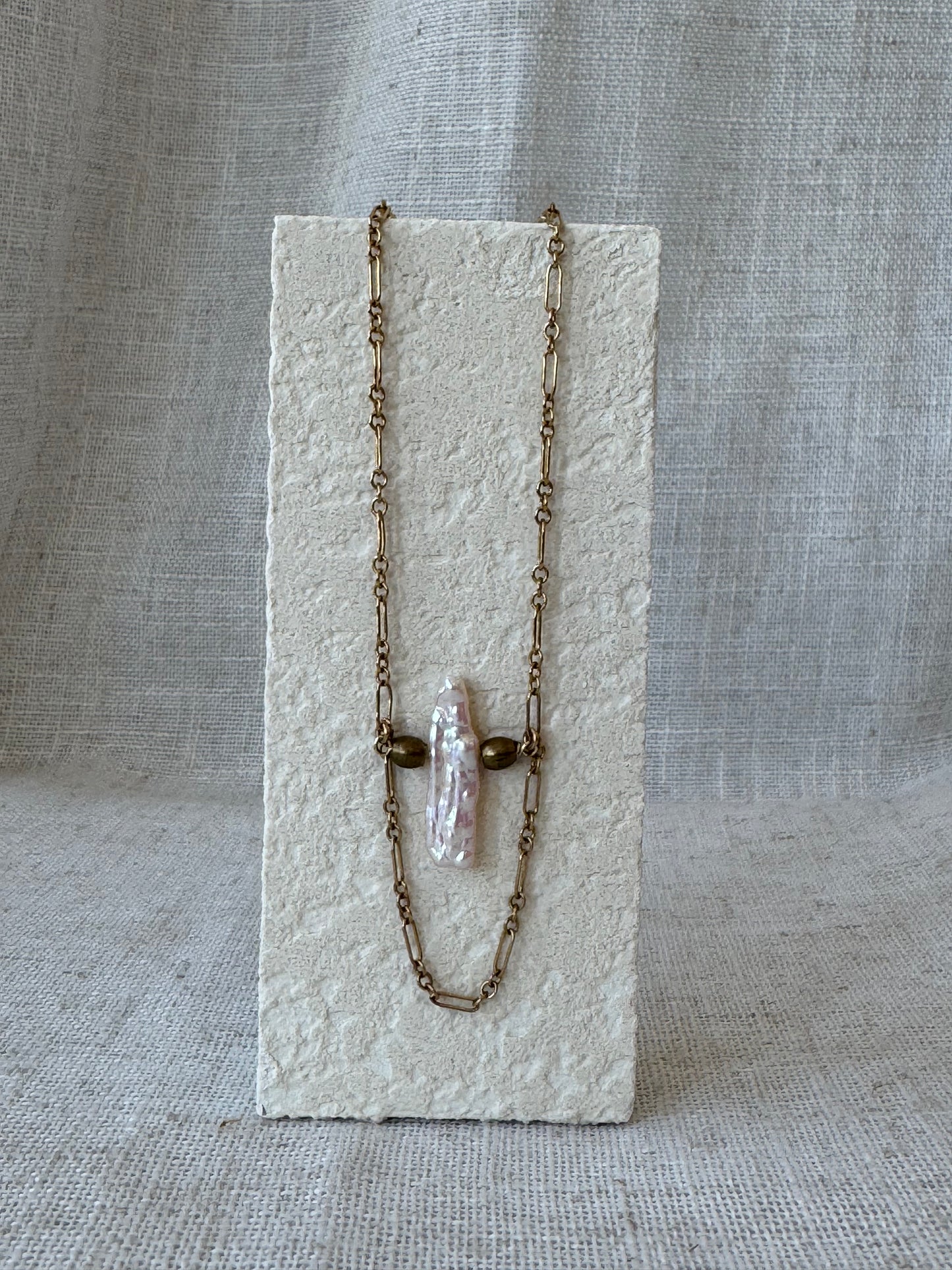 Biwa Pearl T Necklace